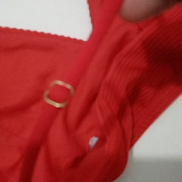 Revamped red 2 piece bathing suit - Picture 5 of 6